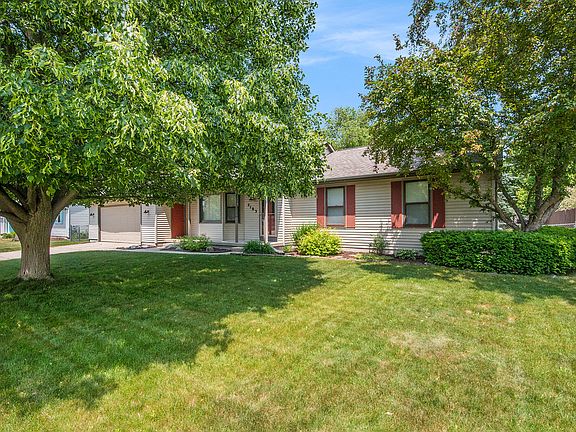 4th image of 2183 Aaronsway Ct NE