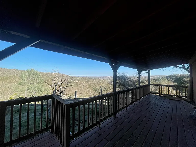 4425 Coyote Creek Ln — Photo 2