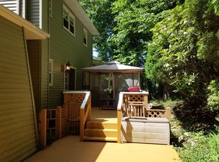 24 Joyce Dr, Succasunna, NJ 07876