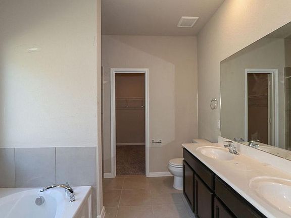2nd image of 615 Wild Olive Way