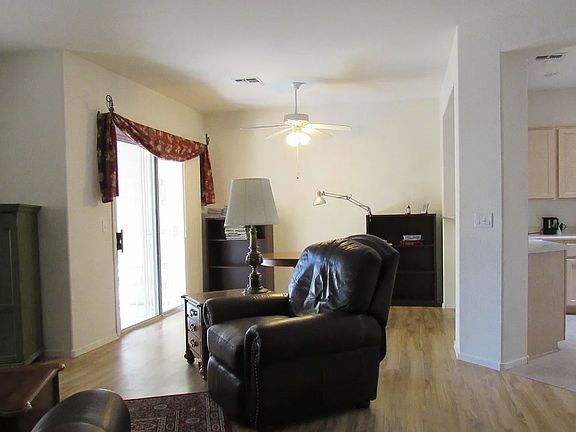 4th image of 2644 Harrisburg Ave