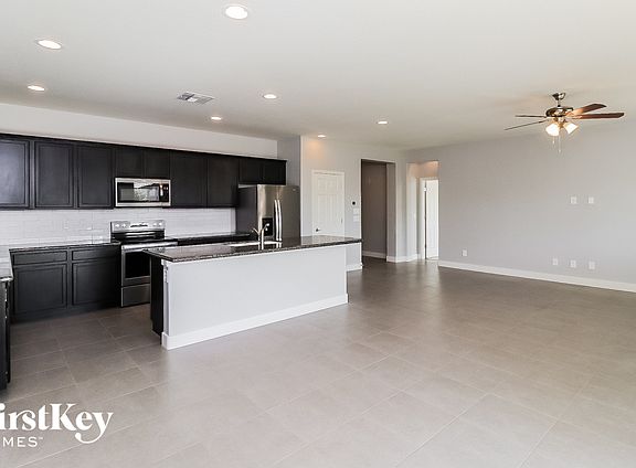 3rd image of 22639 E Creosote Dr