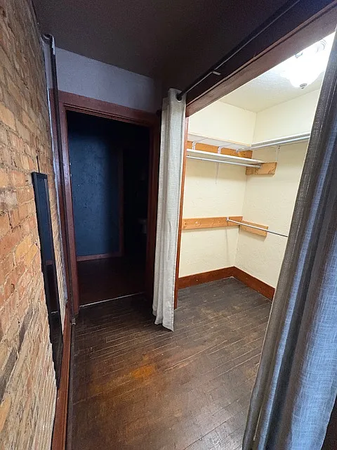 Studio, 1300 sqft, $1,000 — Photo 4