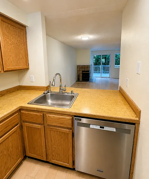 9639 NE 121st Ln — Photo 7