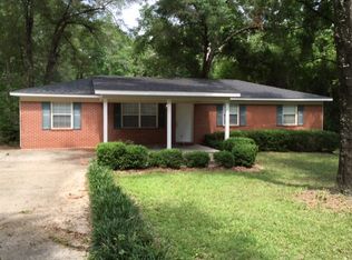 97 Marie Cir, Crawfordville, FL 32327