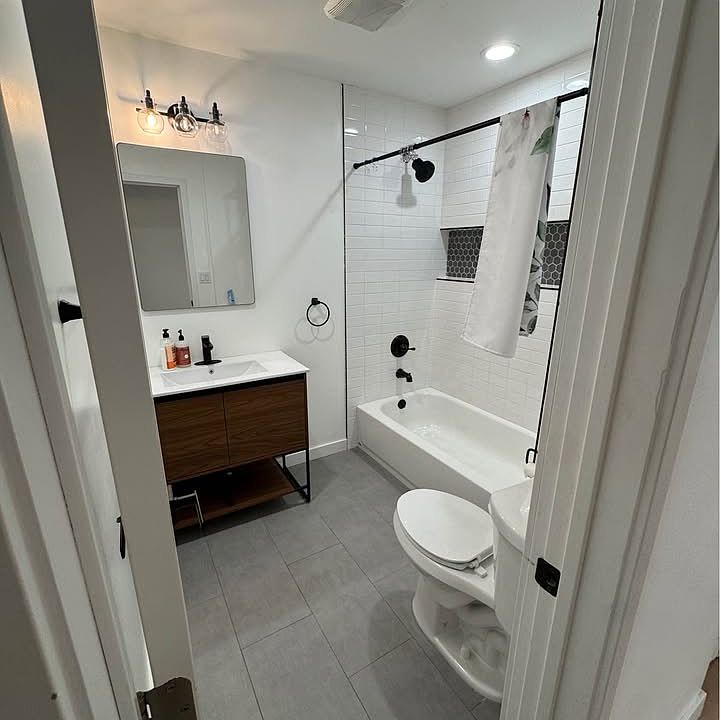 1st image of 4346 39th St #A