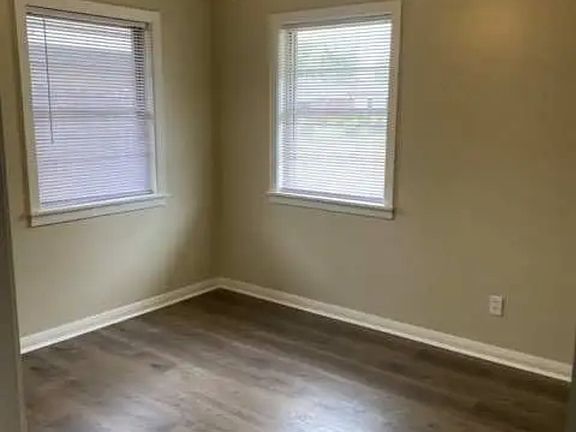 5th image of 4019 Joseph St