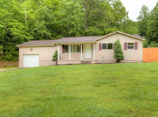 5355 Upper Heath Creek Rd, Barboursville, WV 25504
