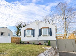 1119 Cherry St, Alcoa, TN 37701