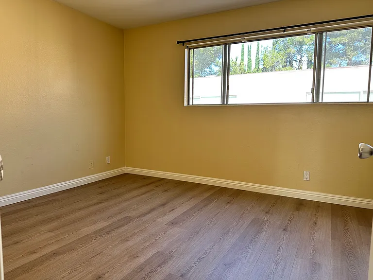 1781 Neil Armstrong St — Photo 7