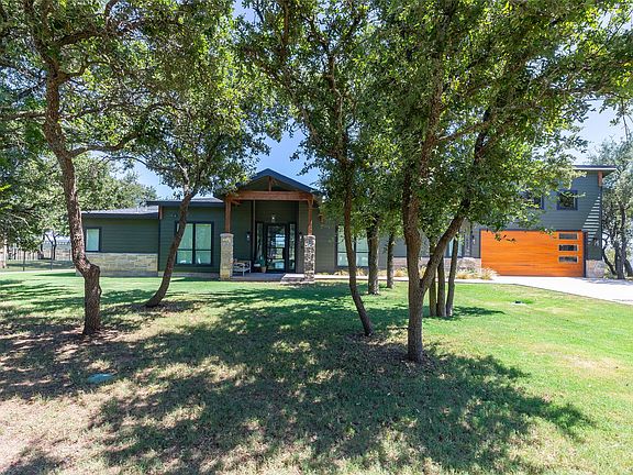 4th image of 632 Oak Point Dr