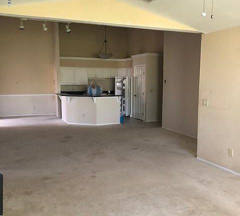 3rd image of 13810 N Sutton Park Dr Unit 439