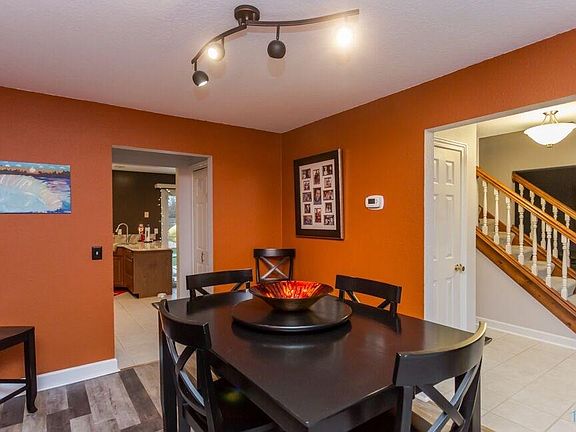 5th image of 1335 Running Brook Dr