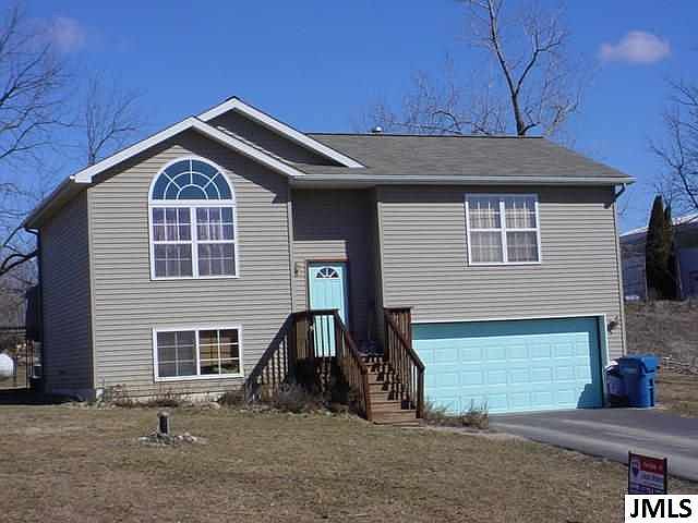 1st image of 11360 Greenlawn Dr