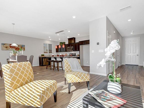5th image of 6151 Mehrten Cir