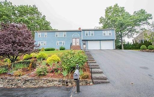 2nd image of 30 Stevin Dr