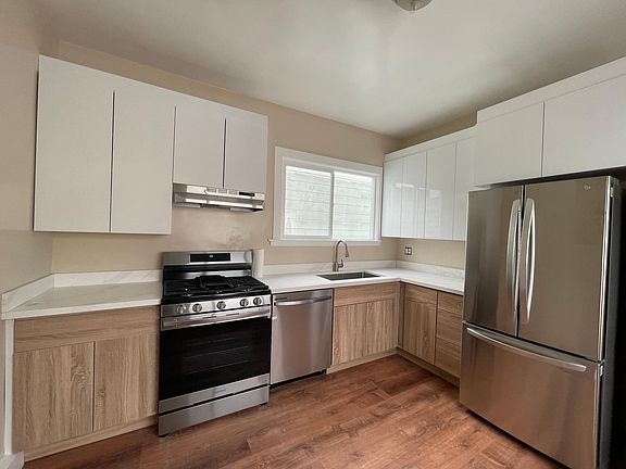 NEW KITCHEN