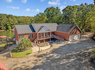 2210 Lake Rd, Ridgeway, SC 29130