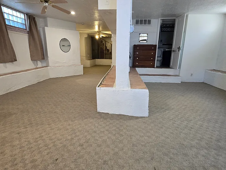 220 Yale Blvd SE #B — Photo 1