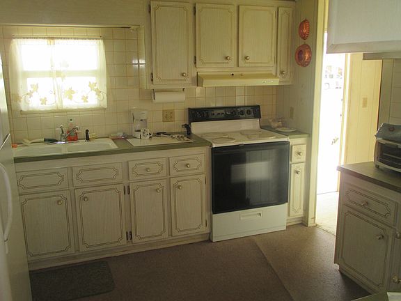 4th image of 109 Bougainvillea Dr