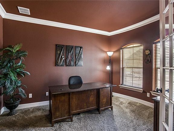 4th image of 8016 Prentiss Dr