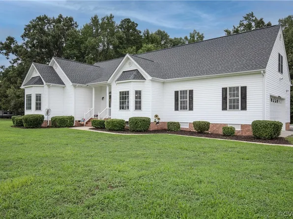 15326 Graham Ln, Disputanta, VA 23842