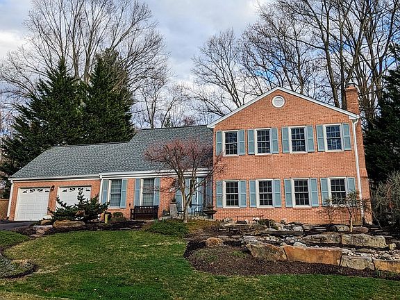 2nd image of 3317 Cranbrook Ct