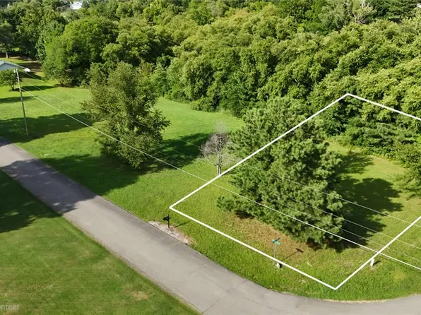 1720 E McGill Cir Lot 10, Eufaula, OK 74432