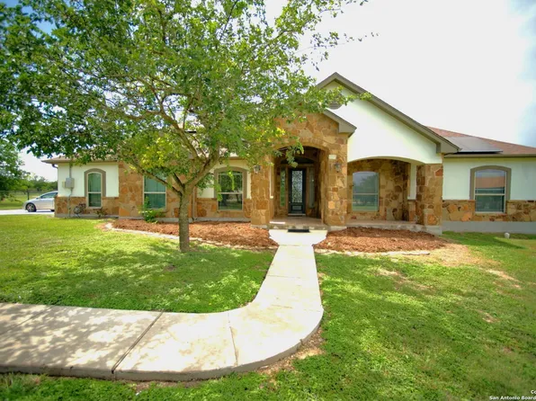 12709 Sherlock Ln, Schertz, TX 78154