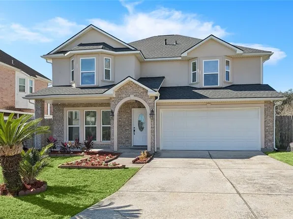 8 Lake Lynn Dr, Harvey, LA 70058
