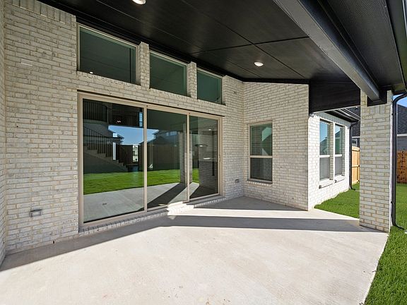 6th image of this home
