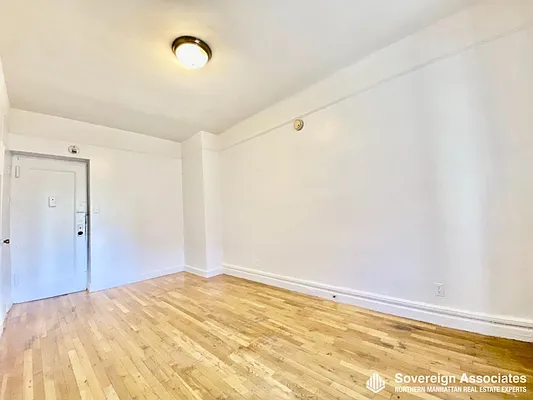 Rented by Sovereign Associates | media 3