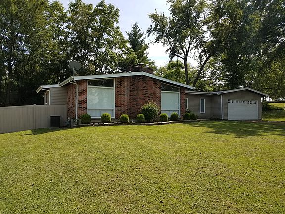 5th image of 142 Nassau Cir