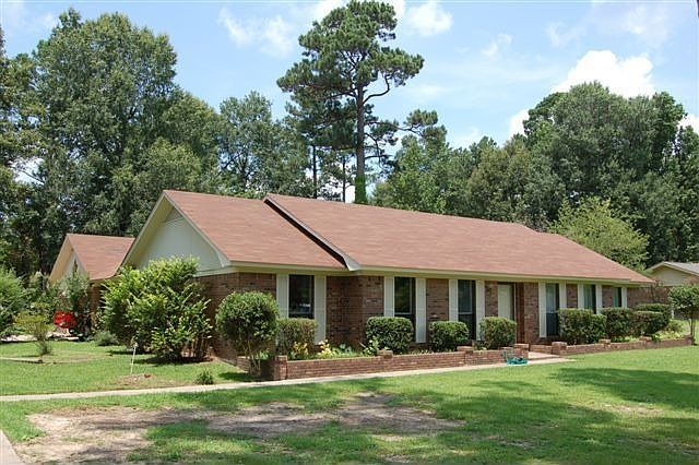 1st image of 7405 N Pinewood Dr