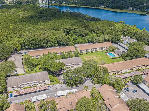 4965 PURITAN CIRCLE #401, TAMPA, FL 33617