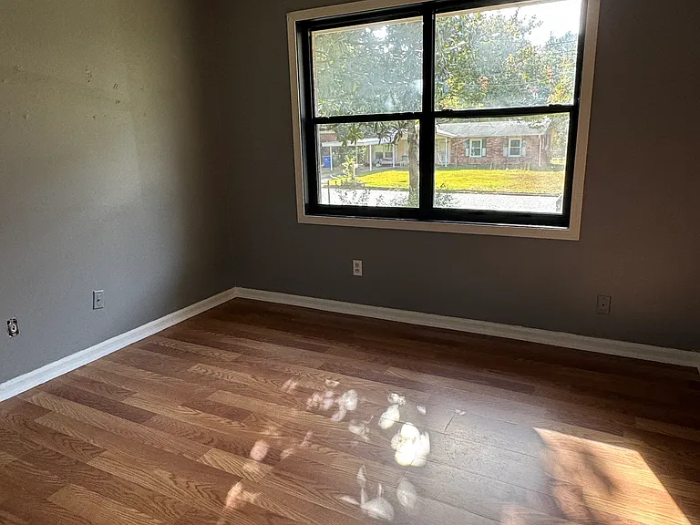 1119 Vesper Dr — Photo 8