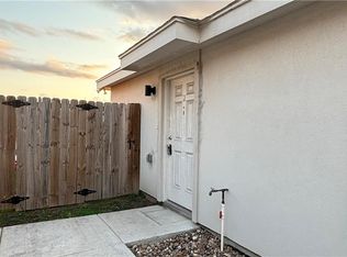 2010 Summerland Ln APT 4, Edinburg, TX 78541