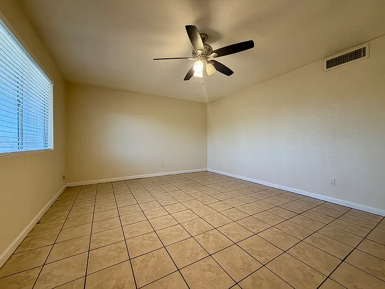 1859 E Broadway Rd #2 — Photo 3