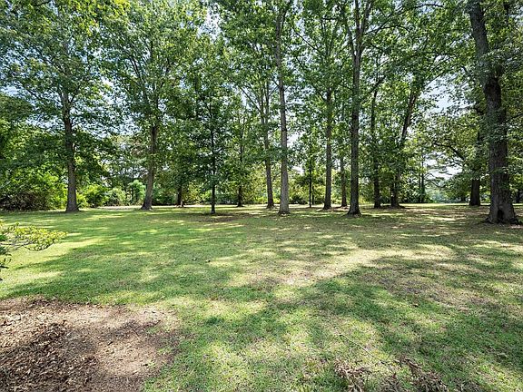 2nd image of 1725 Piney Grove Wilbon Rd #3