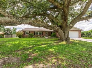 4910 Hidden Hills Dr, Lakeland, FL 33812