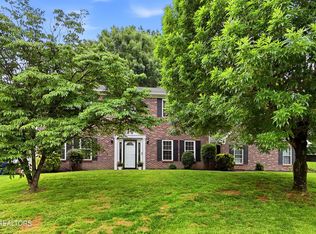 10916 Twin Harbour Dr, Knoxville, TN 37934
