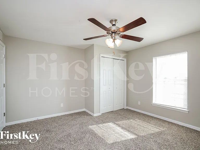 2209 NW 37th Ave — Photo 14