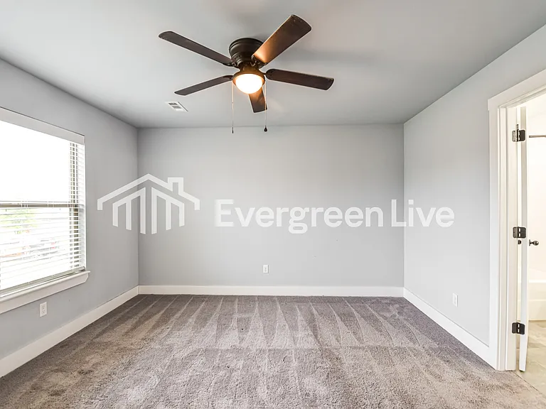 3573 Knox Loop — Photo 4