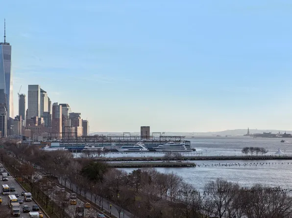 110 Horatio Street image 7 of 7