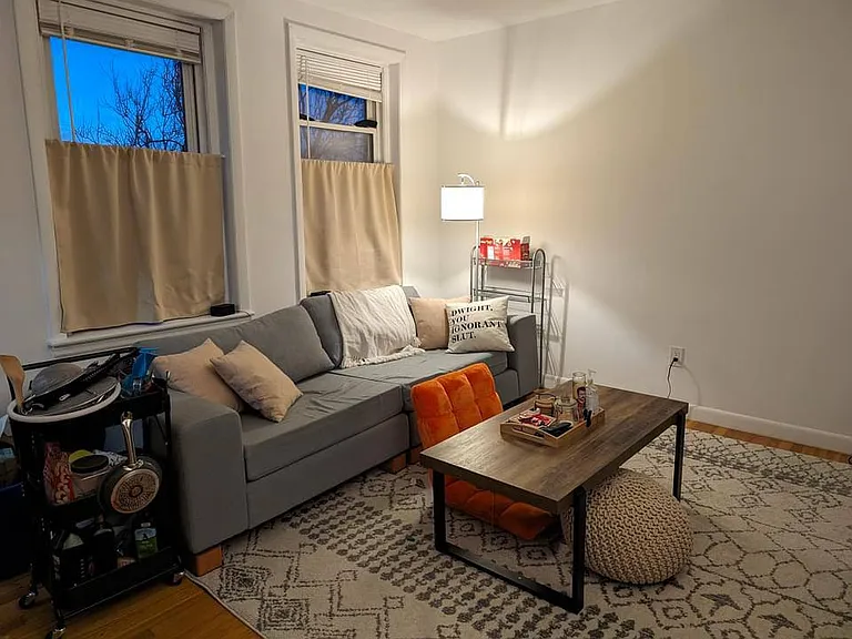 4 Ellsworth Ave — Photo 5