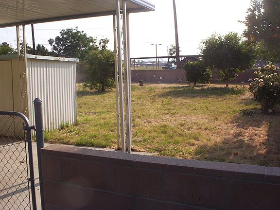 3rd image of 651 Taschner Dr