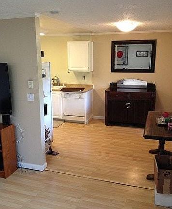 5th image of 14110 SE 17th Pl APT D4