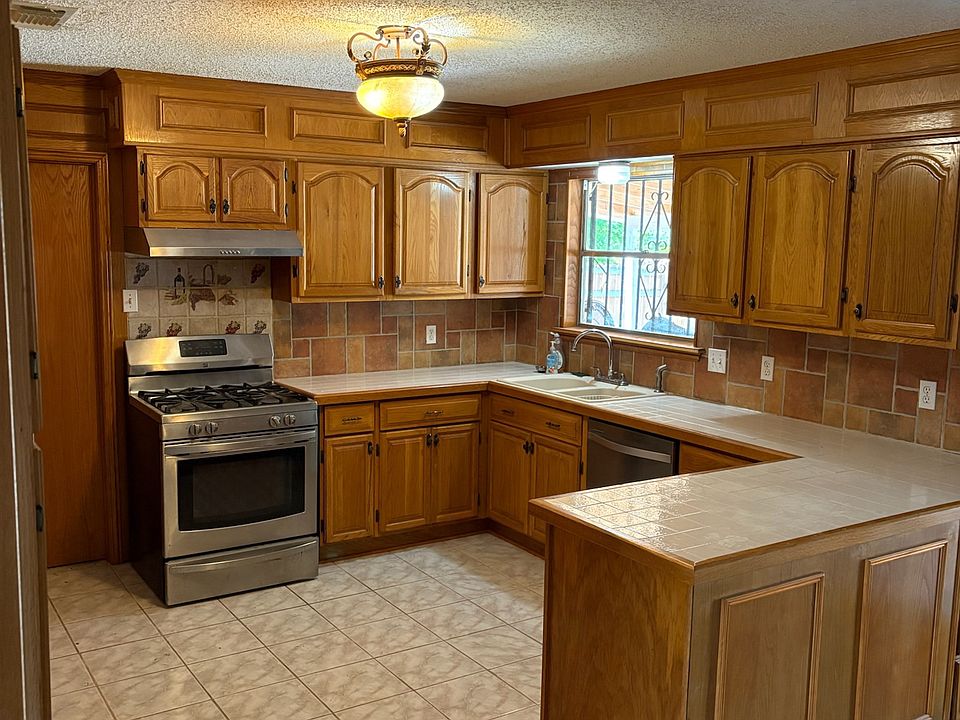 1st image of 6207 Fir Valley Dr