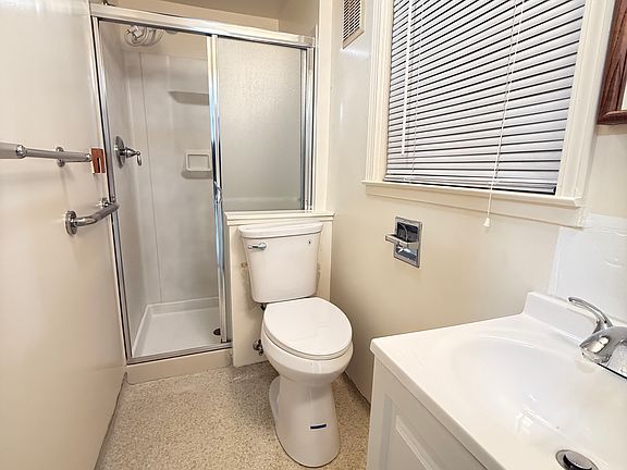 5th image of 5508 Pacheco Blvd APT B