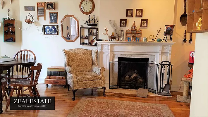 Rented by ZealEstate Group Inc | media 42